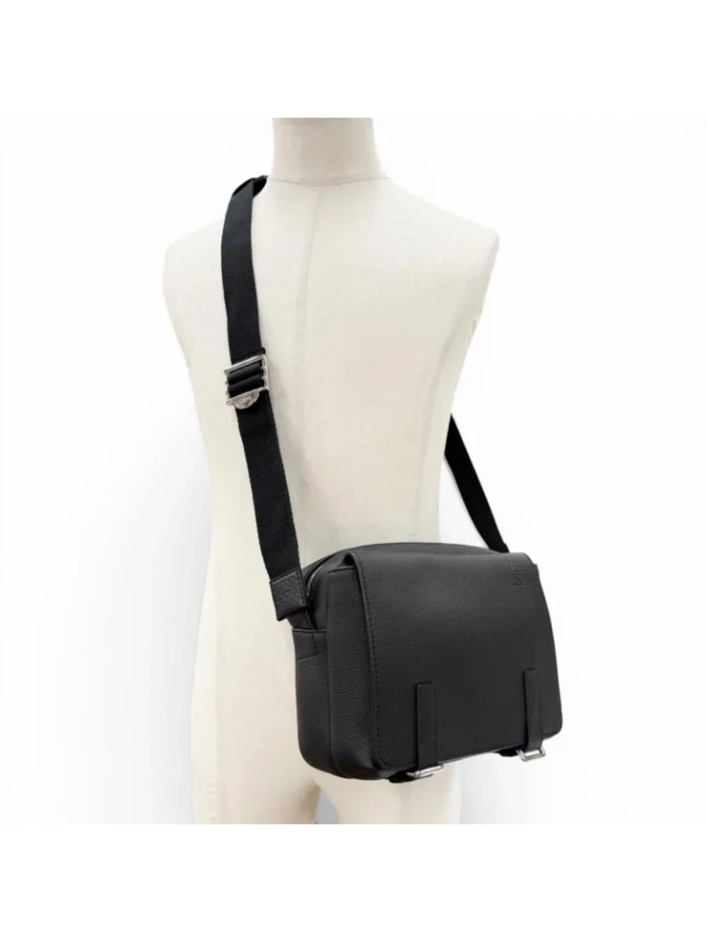 Loewe XS 276100 Messenger